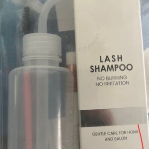 Lankiz Lash Shampoo - Gentle Care for Home and Salon